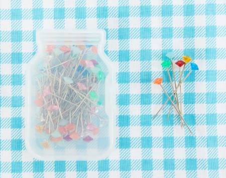 Lori Holt Pretty Pins - Sewing Pins Box Of 100 image 1