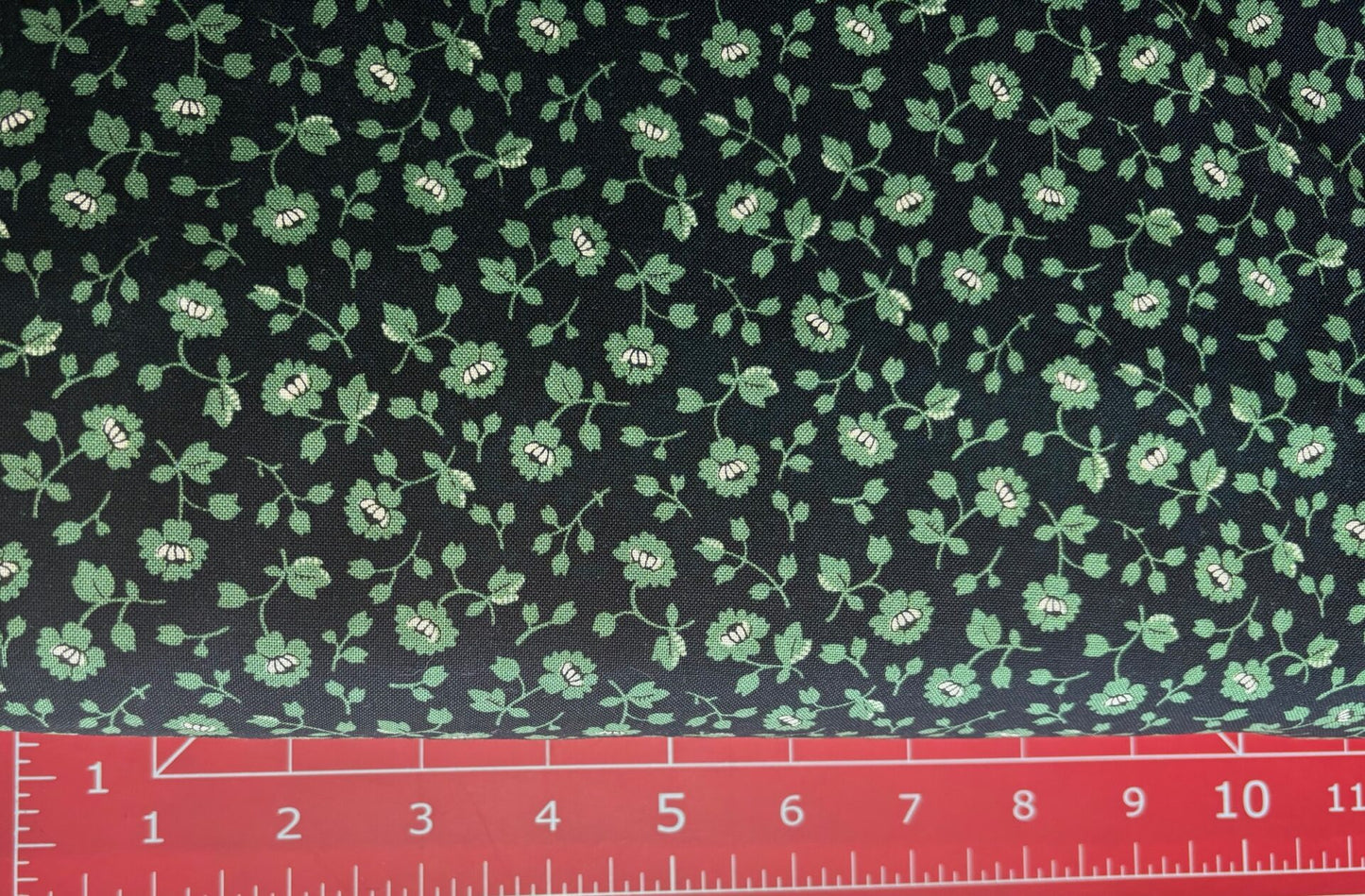 Vintage Charm by Judie Rothermel of Marcus Fabrics (MF11) image 0