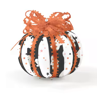 Peekaboo Pumpkin No Sew Ornament by The Ornament Girl
