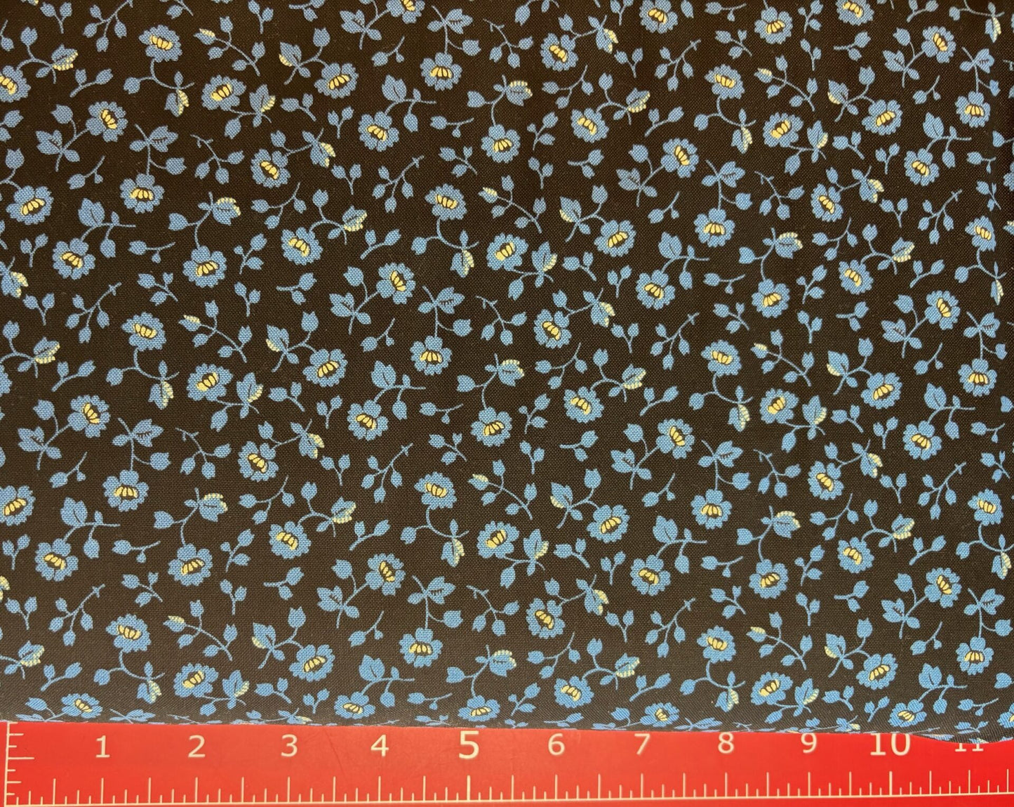 Vintage Charm by Judie Rothermel of Marcus Fabrics (MF22) image 0