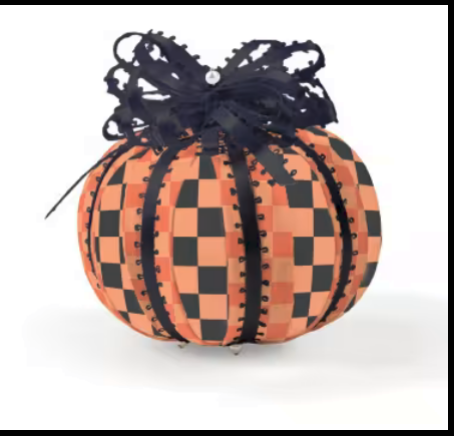 Peekaboo Pumpkin No Sew Ornament by The Ornament Girl